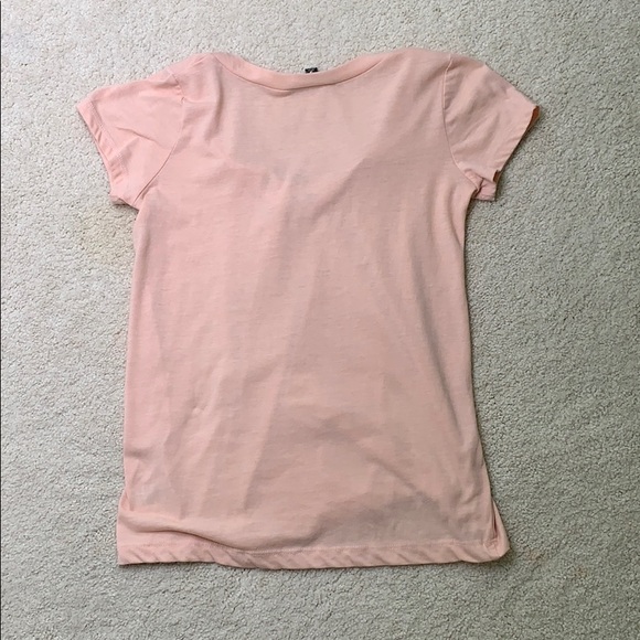 Pink cross tie t-shirt - Picture 2 of 2